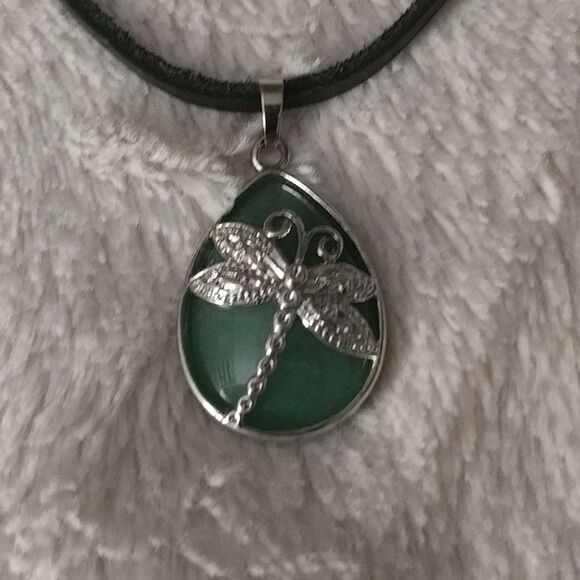 Jewelry - NWOT Beautiful Homemade Necklace